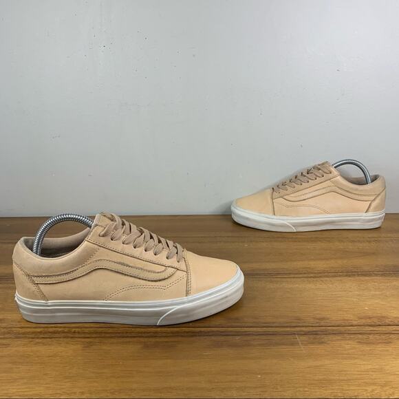Vans Old Skool Leather Womens Sneaker Size 8 - Picture 1 of 9